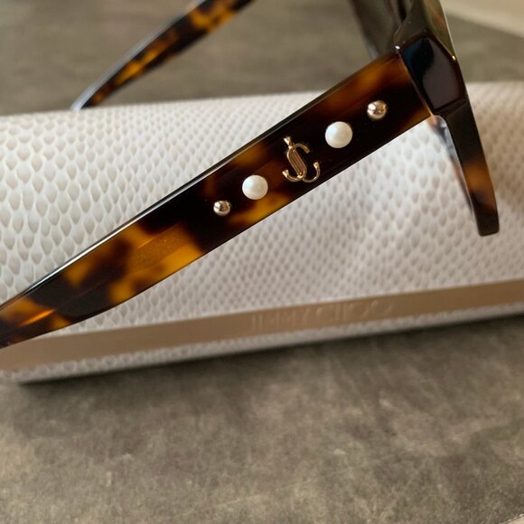 NIB-  Women’s JIMMY CHOO Sunglasses - Picture 4 of 16